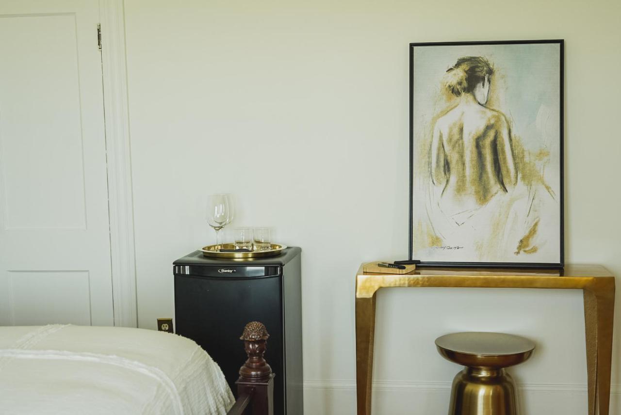 Bellview Luxury Suites Baddeck Inlet Exteriör bild